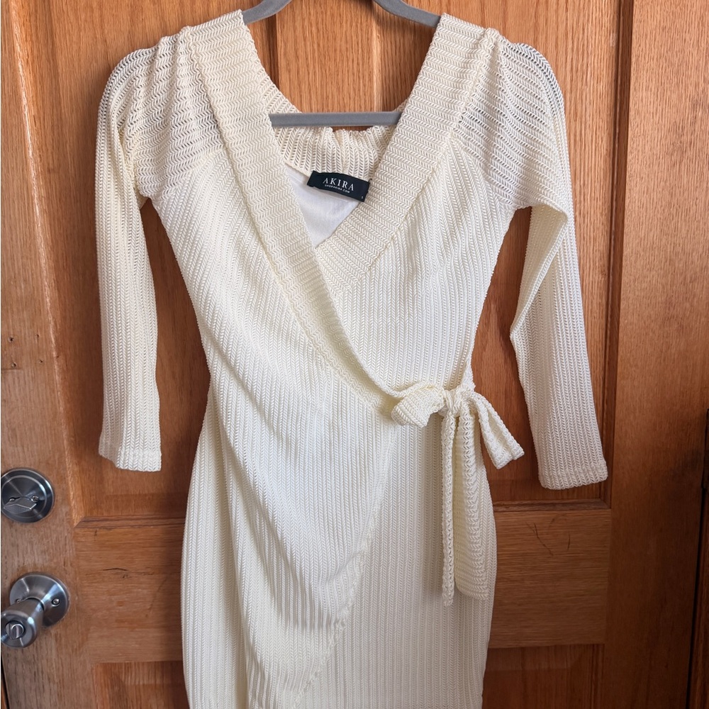 AKIRA Ivory Knit Long Sleeve Dress